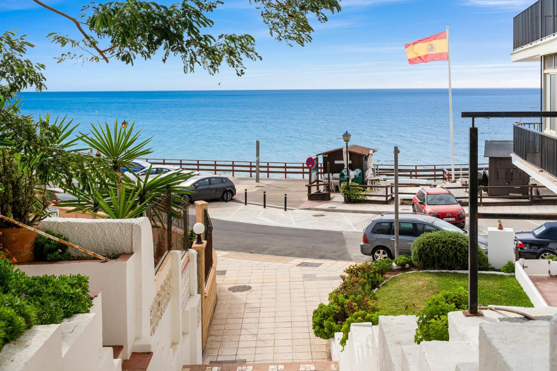 Beachfront Calahonda Apartment By Costarentals - Ref 89 Sitio de Calahonda Exterior photo