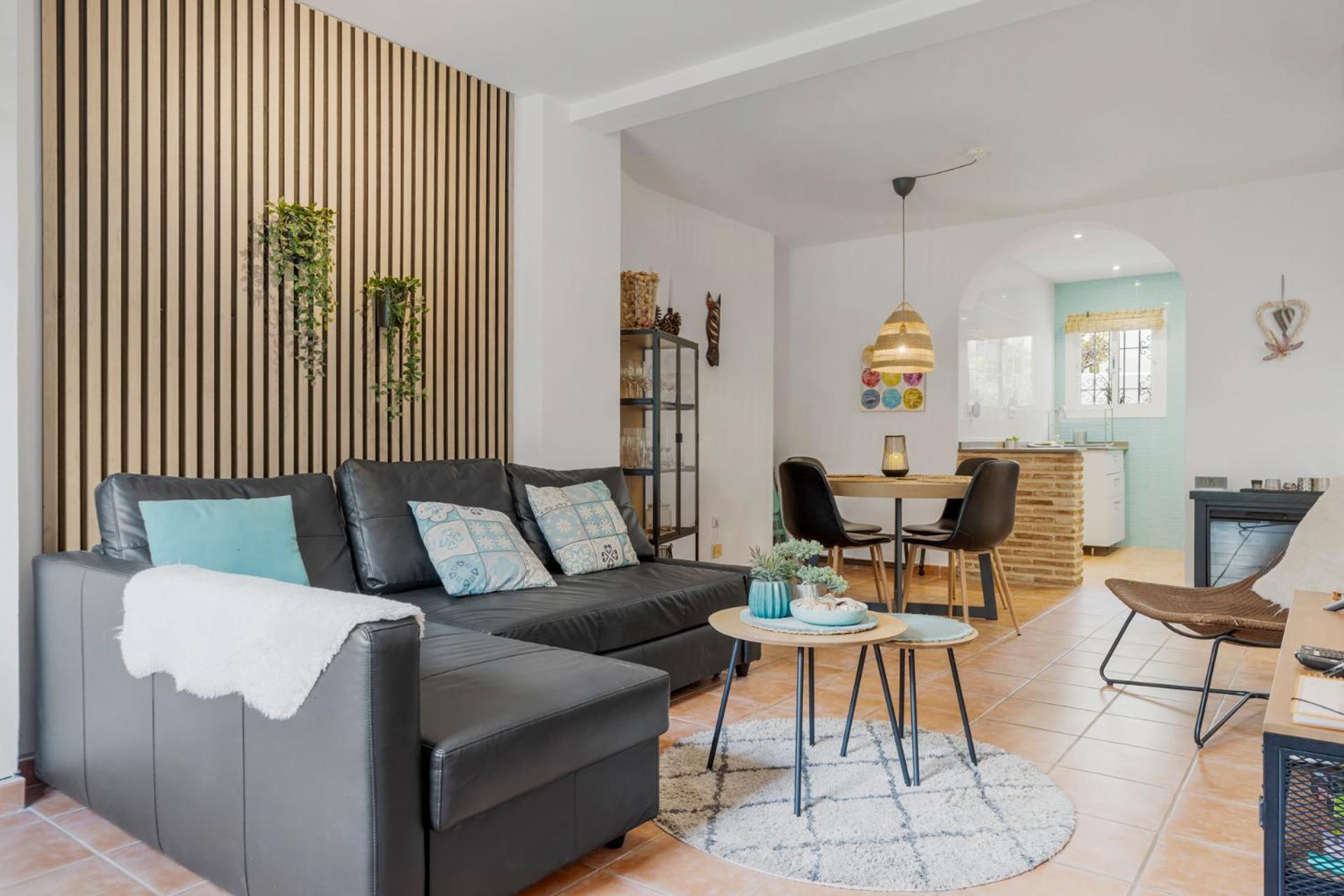 Beachfront Calahonda Apartment By Costarentals - Ref 89 Sitio de Calahonda Exterior photo