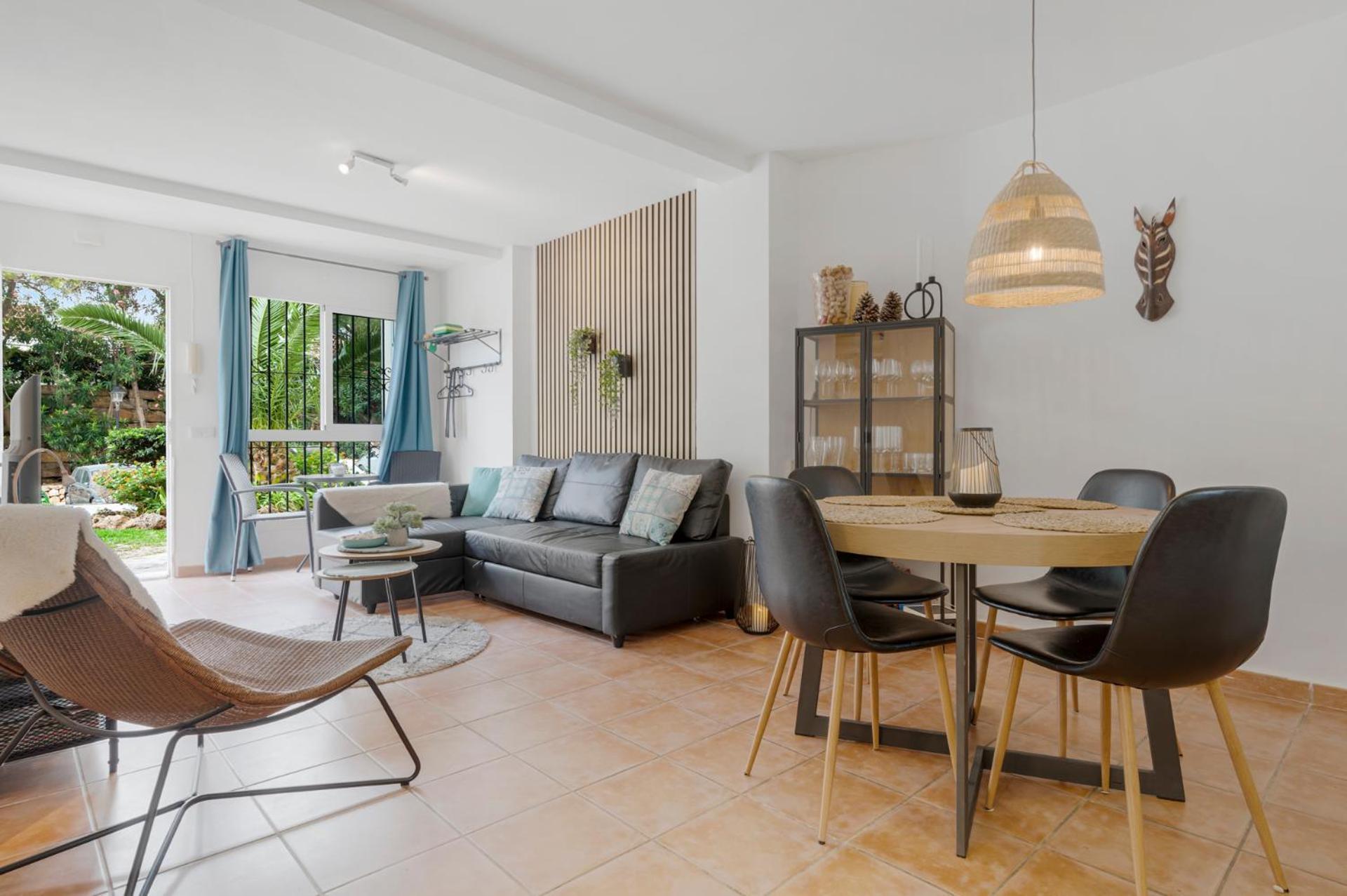 Beachfront Calahonda Apartment By Costarentals - Ref 89 Sitio de Calahonda Exterior photo