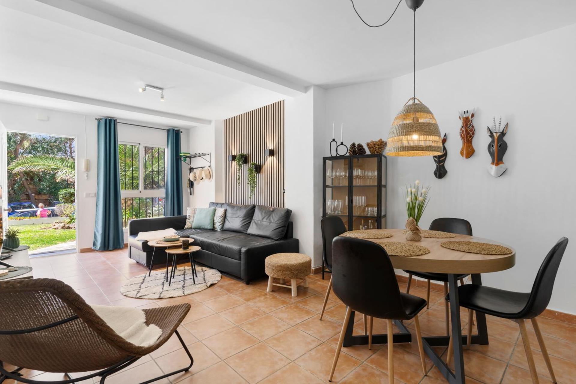 Beachfront Calahonda Apartment By Costarentals - Ref 89 Sitio de Calahonda Exterior photo