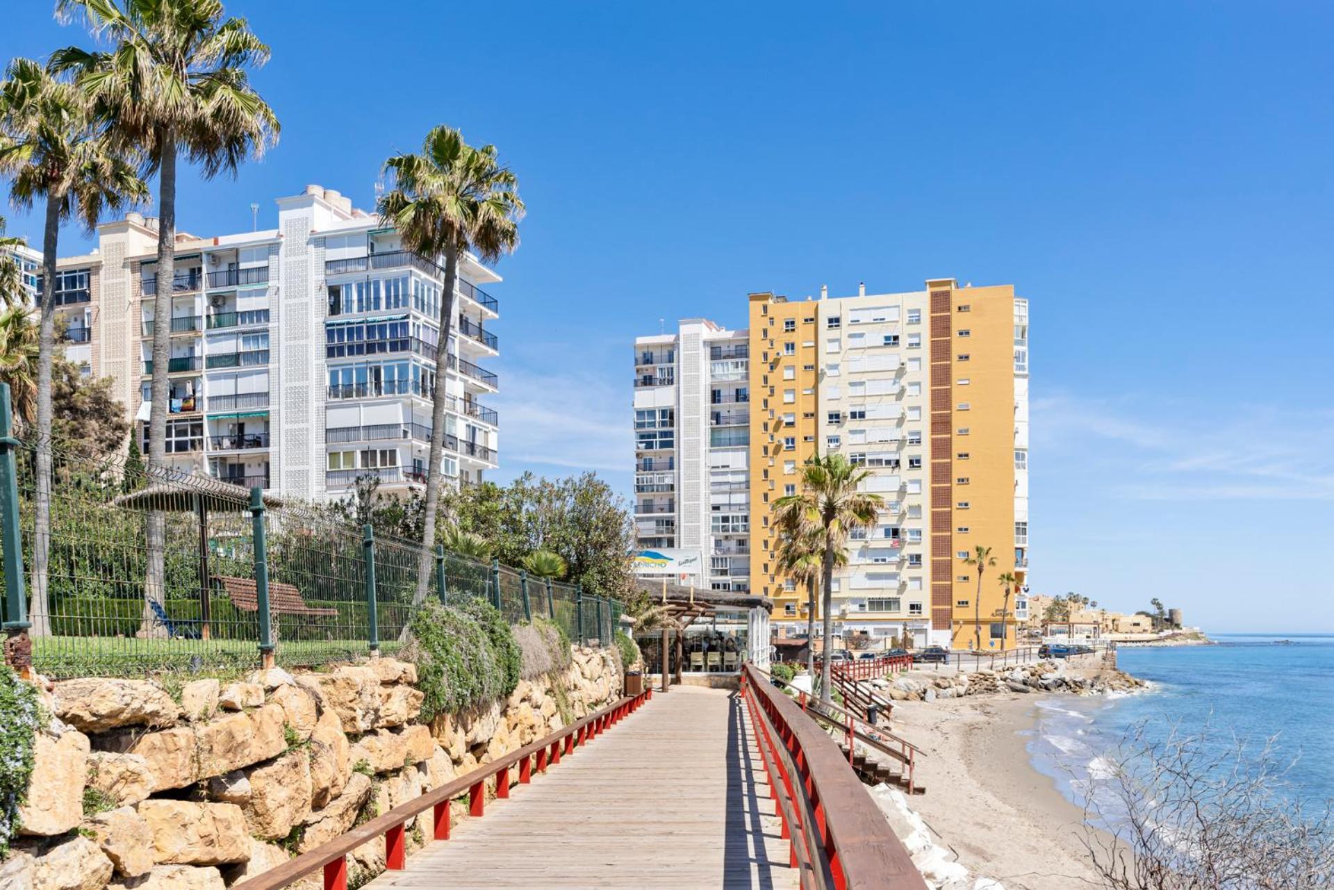 Beachfront Calahonda Apartment By Costarentals - Ref 89 Sitio de Calahonda Exterior photo