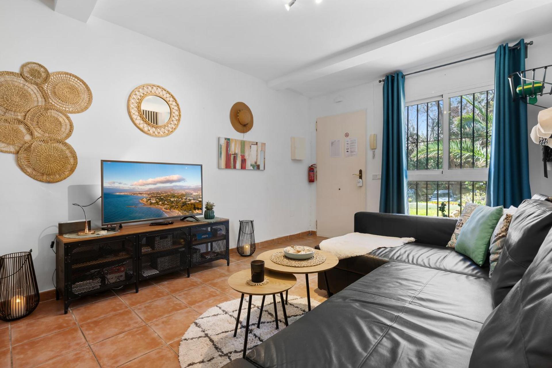 Beachfront Calahonda Apartment By Costarentals - Ref 89 Sitio de Calahonda Exterior photo
