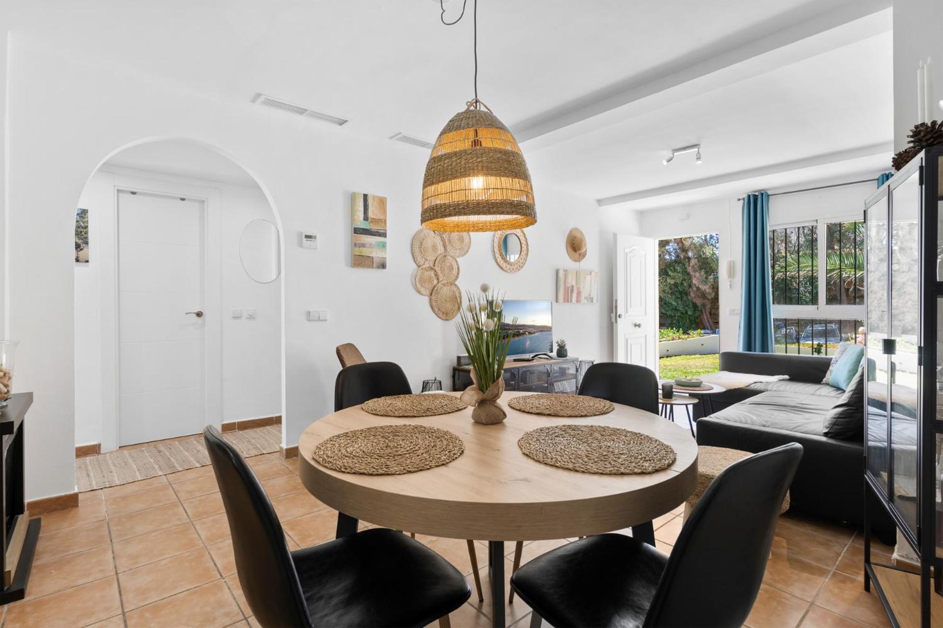 Beachfront Calahonda Apartment By Costarentals - Ref 89 Sitio de Calahonda Exterior photo